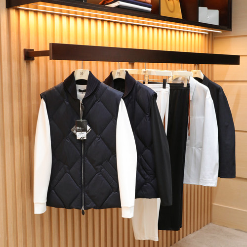 2025秋冬季新款男高端翻领马夹90白鹅绒叠穿羽绒马甲坎肩外套1368