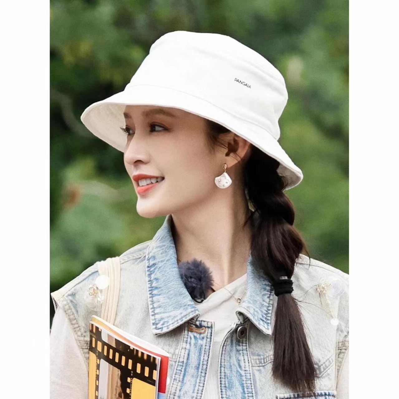 花儿与少年李沁同款海贝锆石耳钉轻奢感小众设计耳环新款潮流耳饰