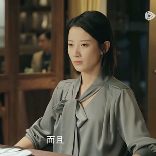 女人的抉择苏雨宁赵帅同款法式复古飘带衬衫女灯笼袖显瘦缎面衬衣