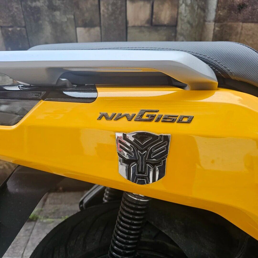 适用五羊本田NWG150贴纸拉花翅膀防水反光贴变形金刚装饰改装配件