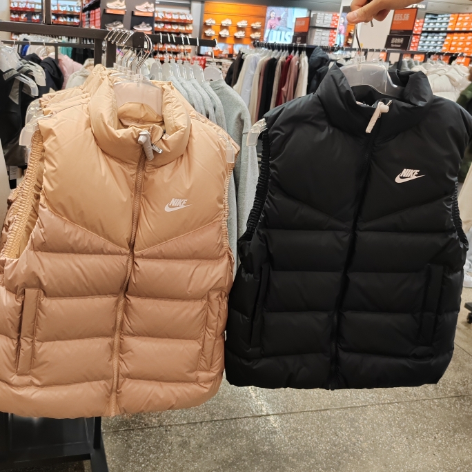 耐克NIKE女加厚保暖羽绒马甲背心