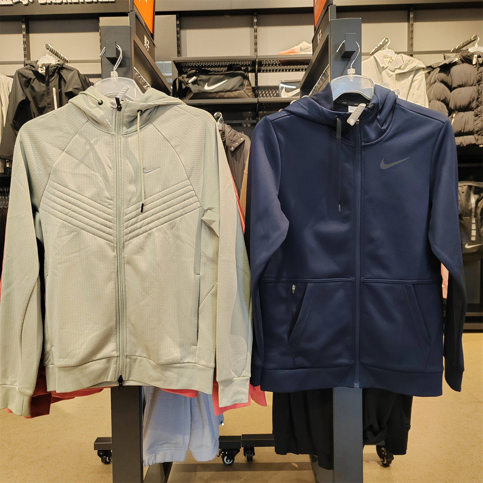 Nike耐克奥莱正品男拉链连帽衫夹克秋冬新款针织外套FZ1108CU6232