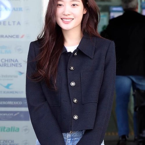 小香风短款外套郑彩妍同款