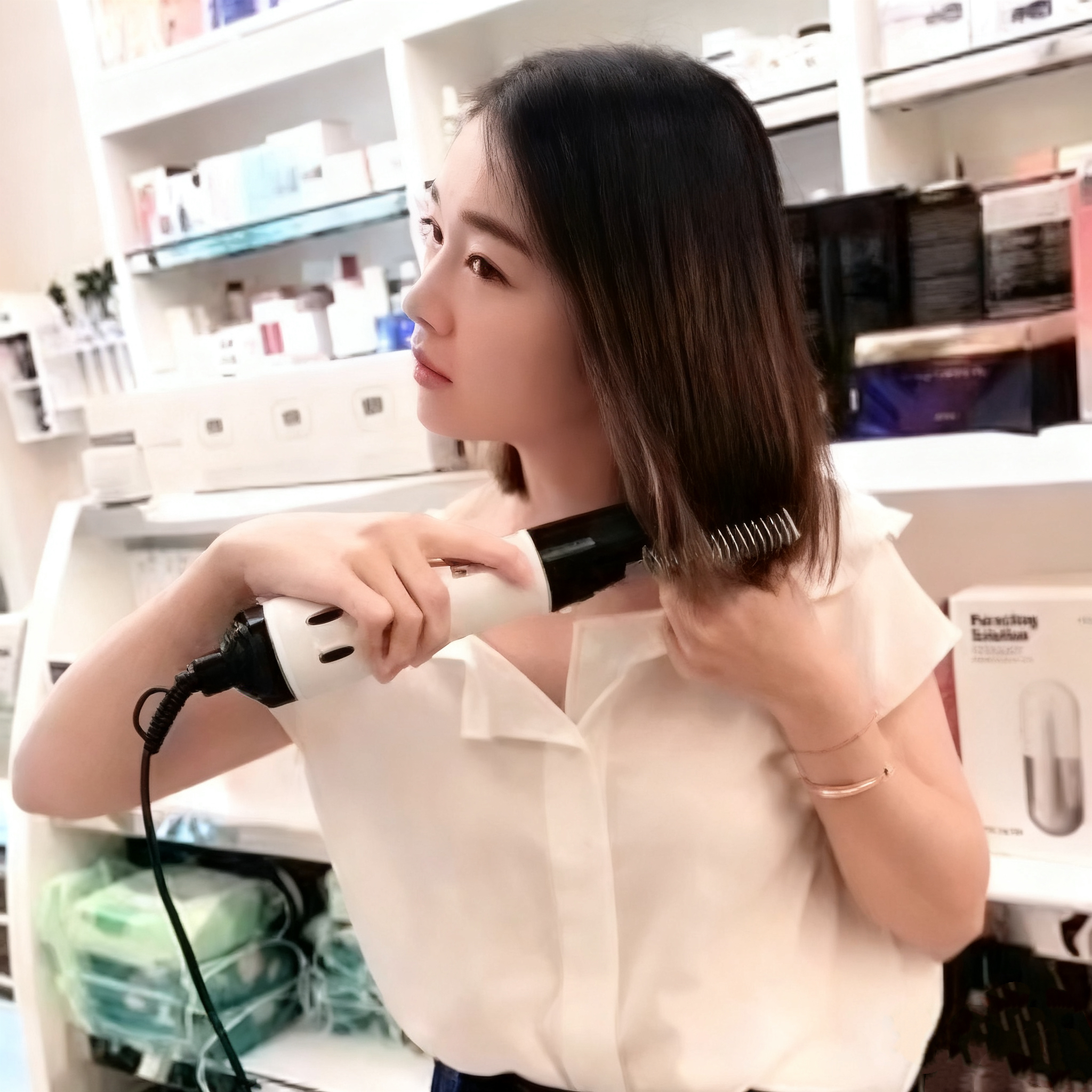 韩国吹风梳多功能一体负离子卷发