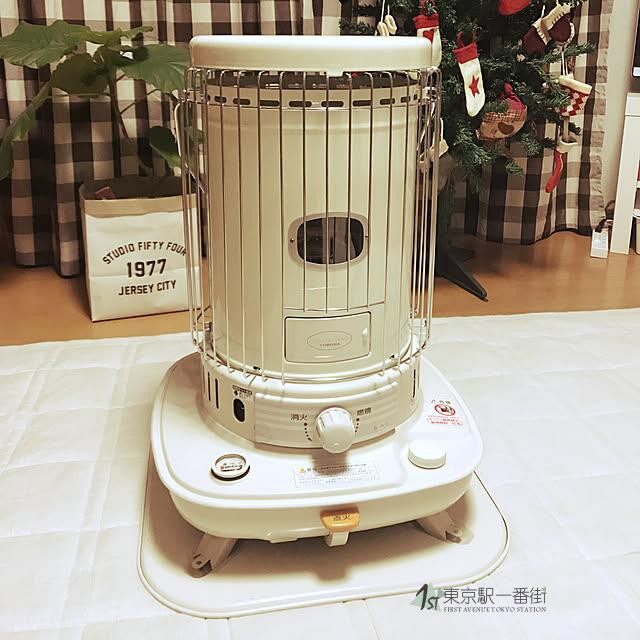 康暖CORONA防震免插电取暖炉