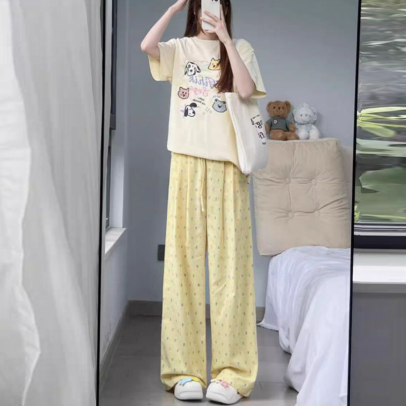 明星同款机场穿搭休闲运动套装女夏季趣味短袖素颜裤时尚两件套装