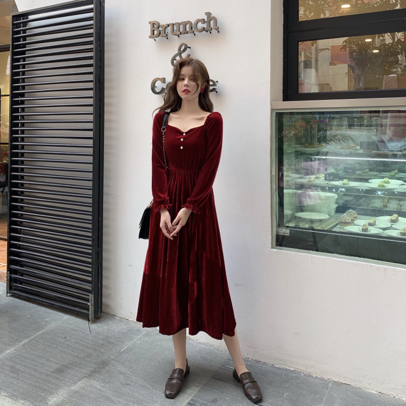 Five French Hepburn Retro Palace Square V-neck Wine Red Velvet Long Sleeve Mid-long Dresses