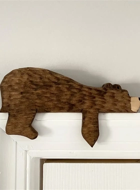 木质可爱憨憨熊门框门顶装饰摆件