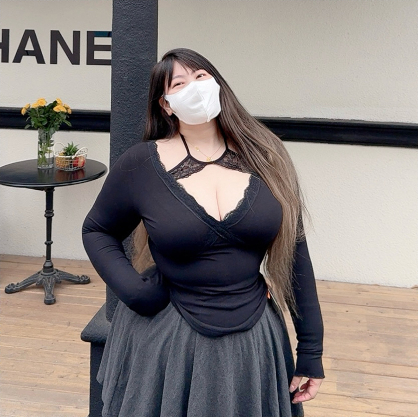 大码女装蕾丝挂脖T恤高弹上衣