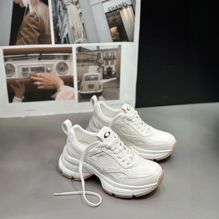 女轻便软底超轻休闲鞋 IDO春款 秀气真皮白色老爹鞋 女鞋 女 2026新款