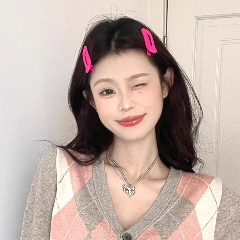 好显嫩哦大货玫红色刘海夹无痕图片