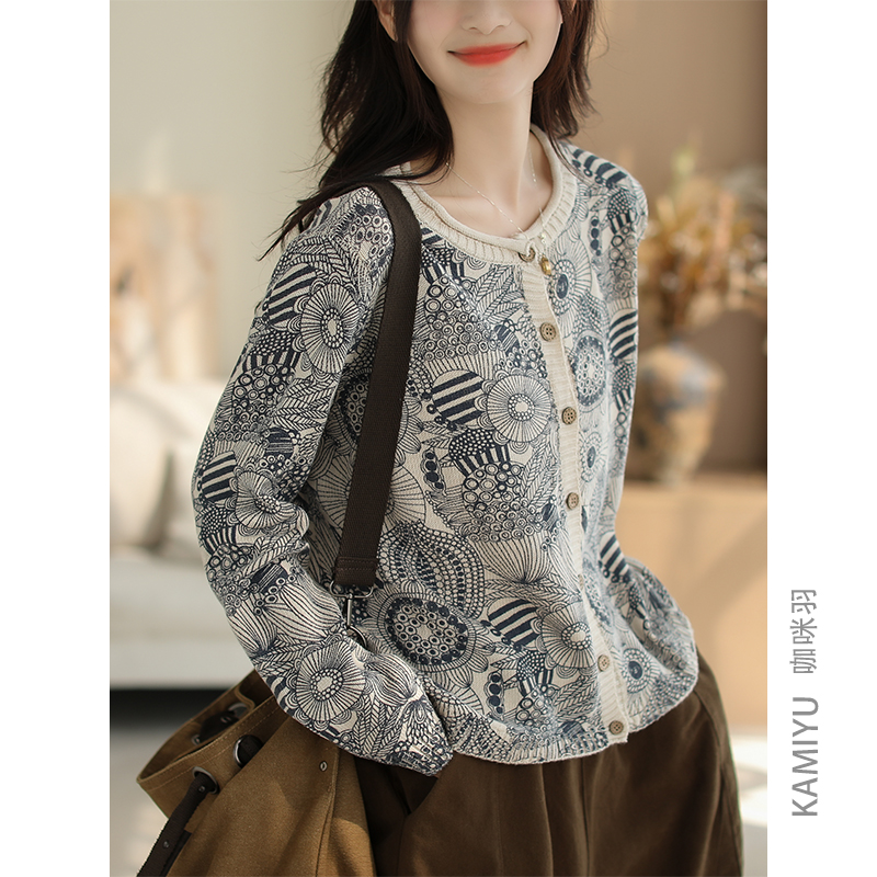 咖咪羽针织外套女秋装新款女士休闲文艺印花圆领时尚气质女装上衣