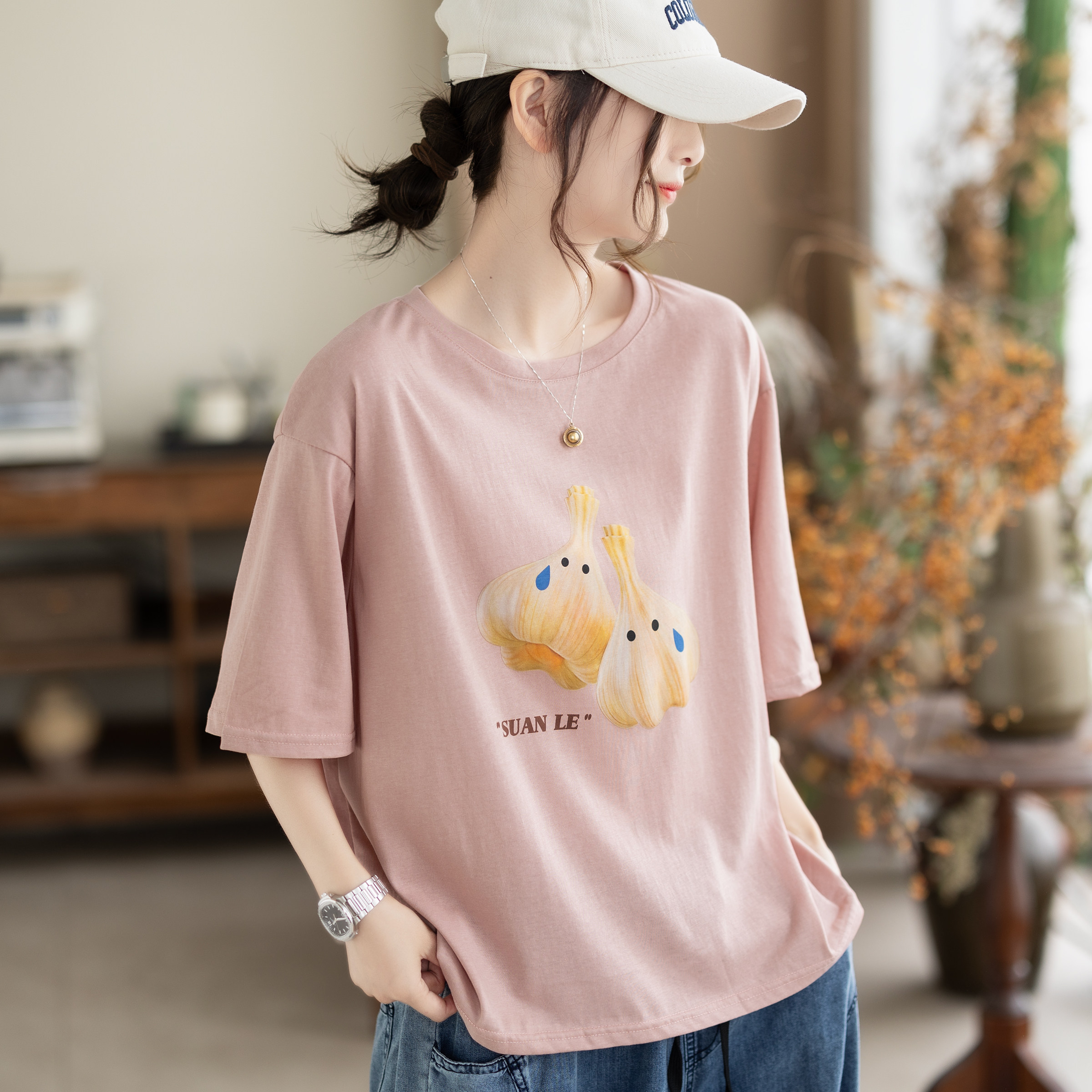 咖咪羽韩系趣味大蒜印花短袖女士T恤夏季宽松圆领设计感小众上衣