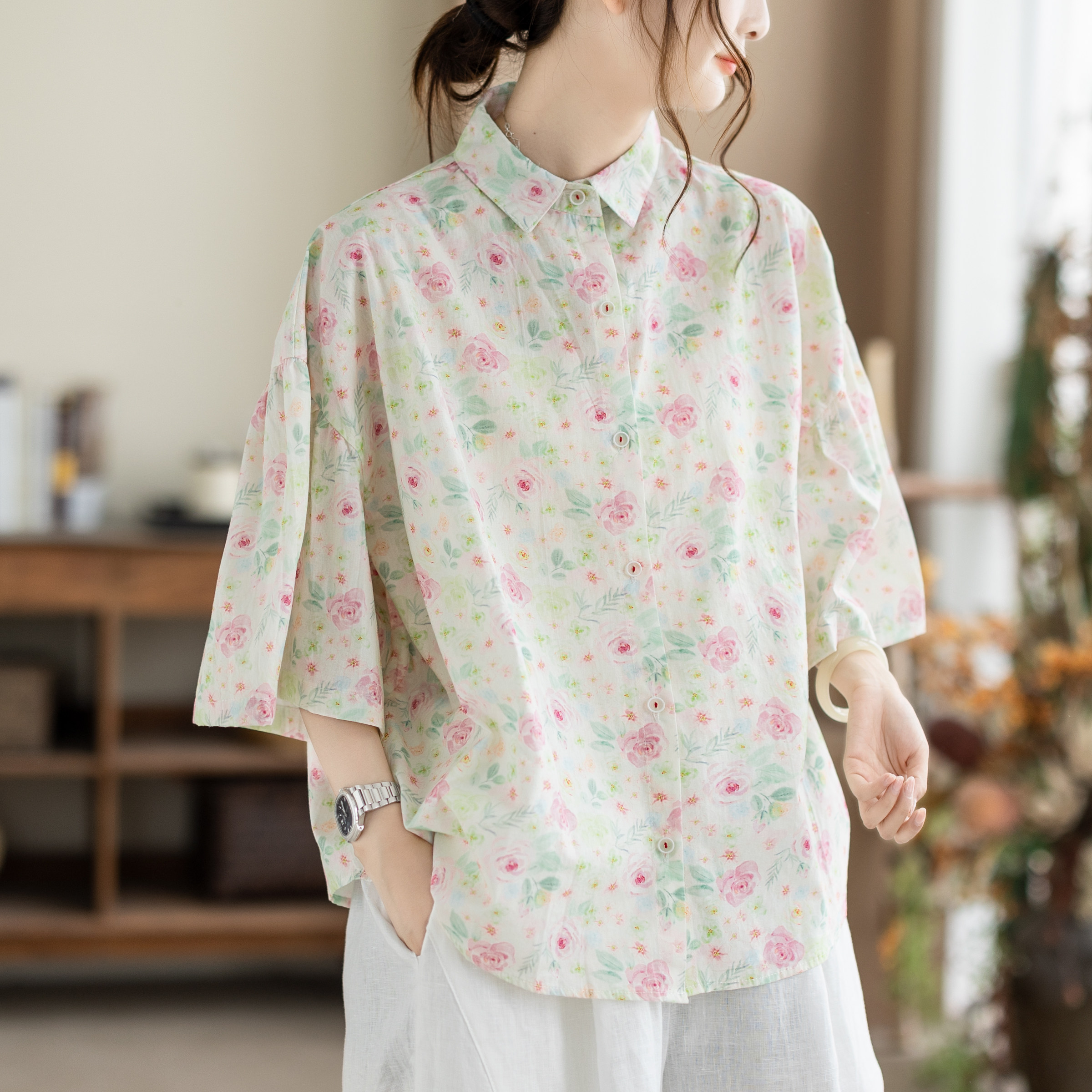 咖咪羽衬衫女夏季新款原创休闲碎花独特流行轻薄宽松女装上衣短袖