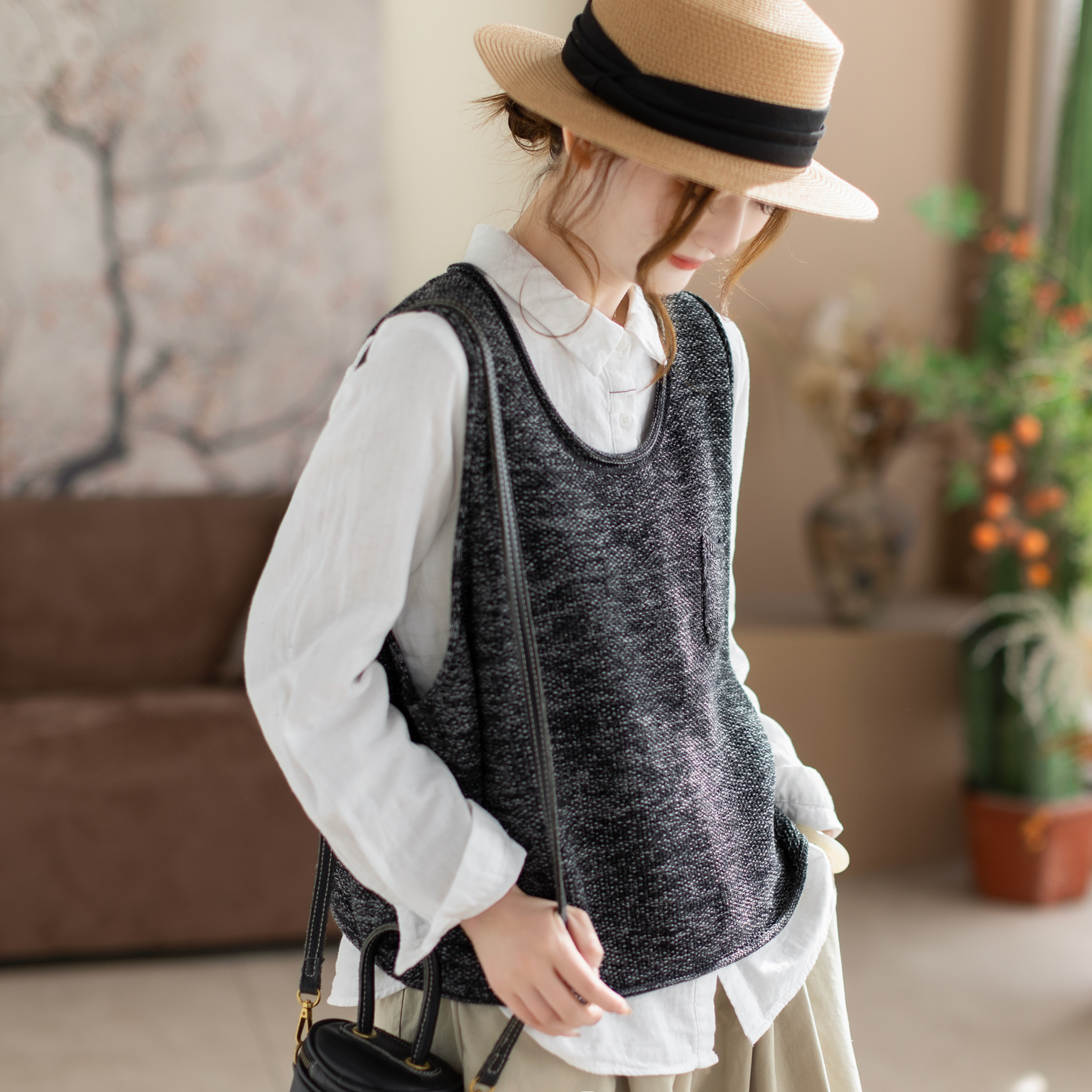 咖咪羽针织马甲女春秋新款女士无袖坎肩宽松流行棉线女装上衣马夹