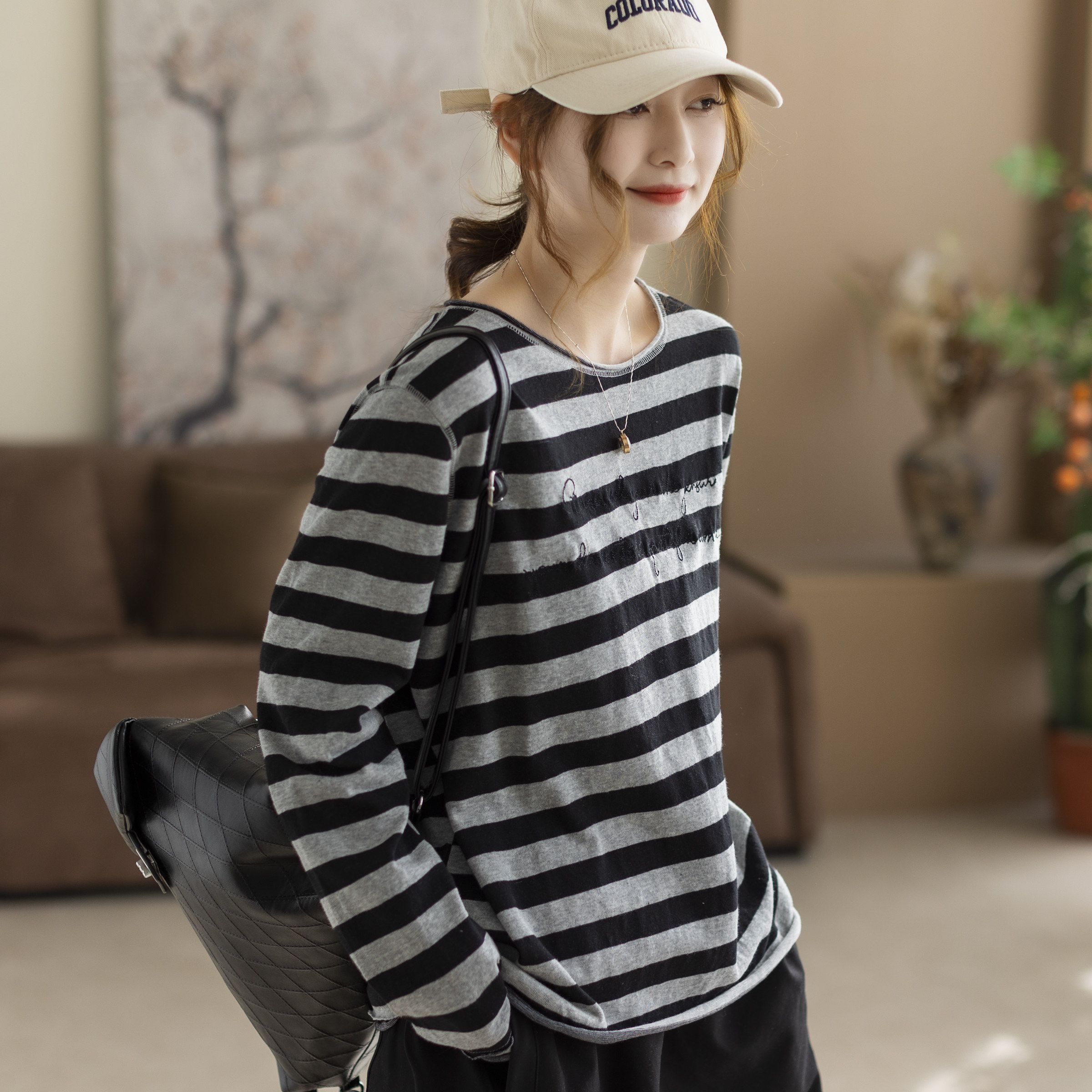 咖咪羽春季百搭卷边刺绣字母打底衫条纹针织新款时尚洋气减龄上衣,女装/女士精品,T恤,淘宝优惠券,粉丝福利购,淘宝优惠卷