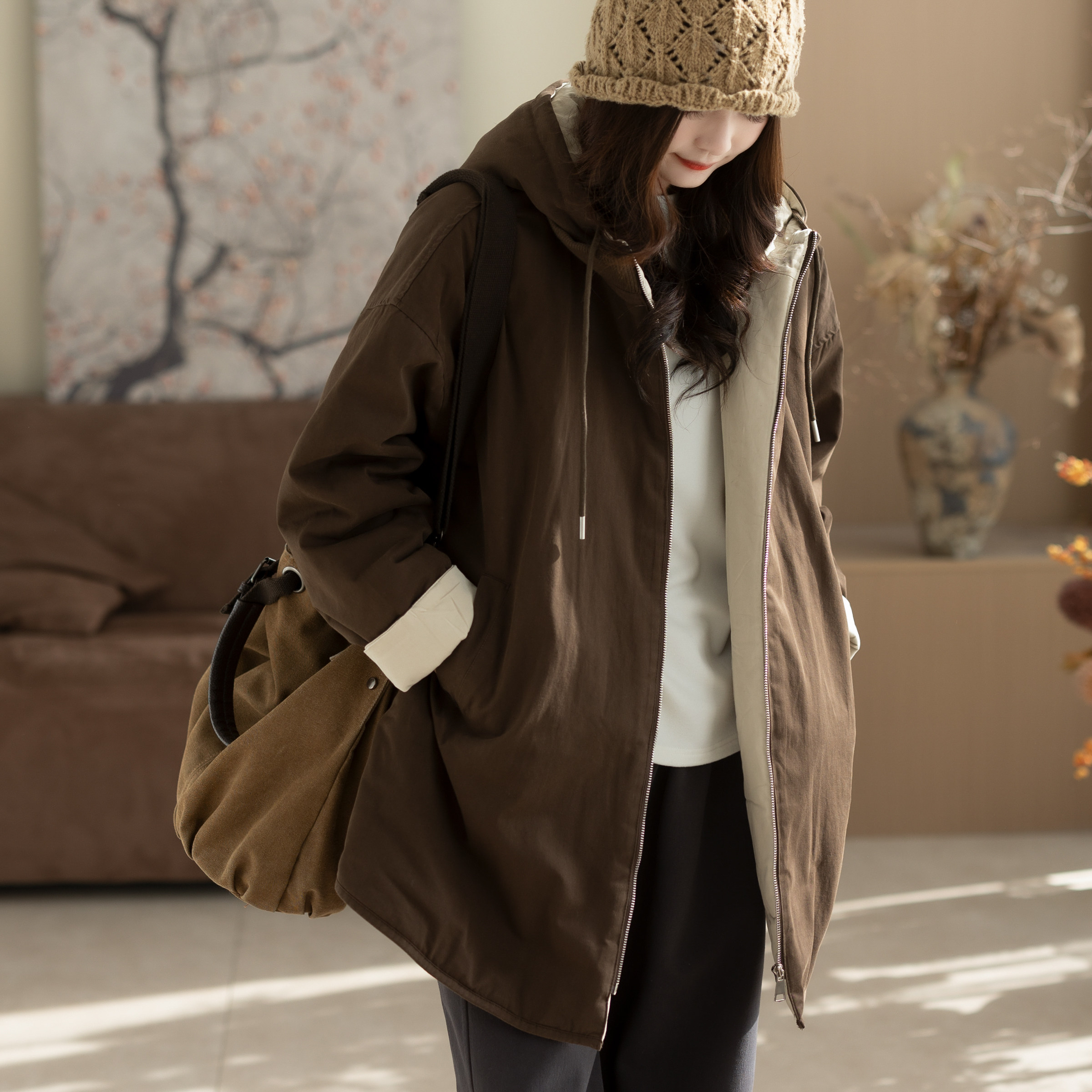 咖咪羽秋冬新款夹棉加厚复古中长款宽松大码流行休闲简约风棉服女