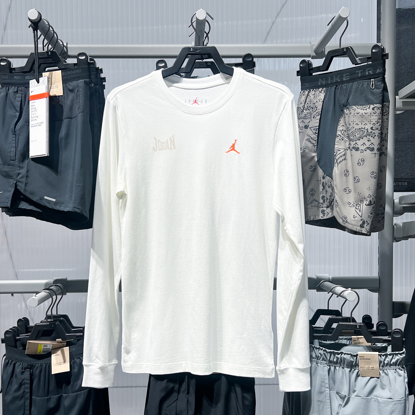 耐克Jordan男子长袖印花T恤