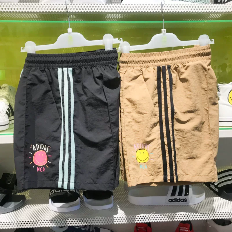 Кроссовки?