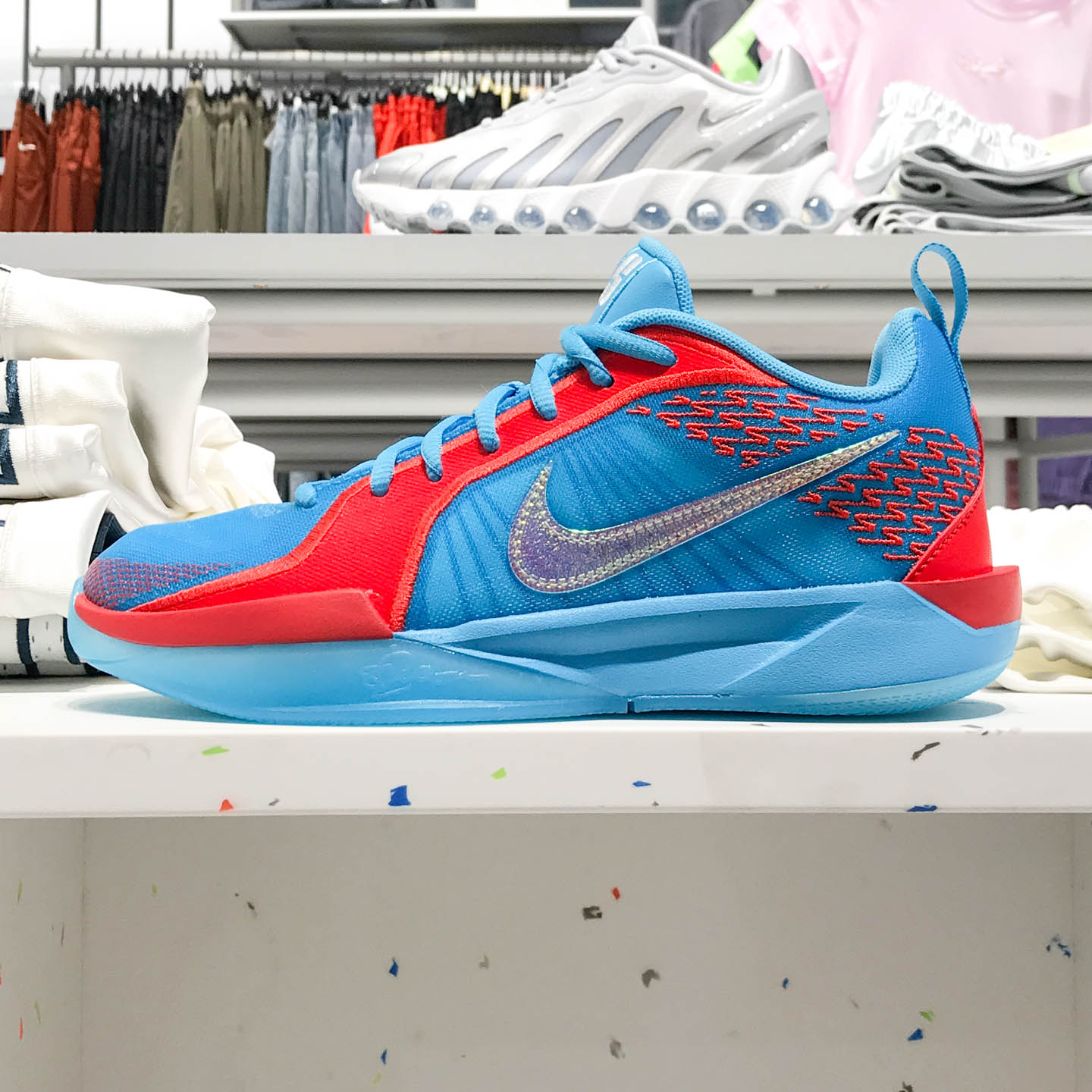 耐克萨布丽娜大童实战篮球鞋