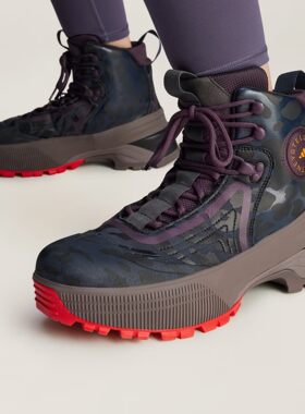 现货 adidas stella 女中帮户外保暖防滑运动鞋雪地靴 IF1793