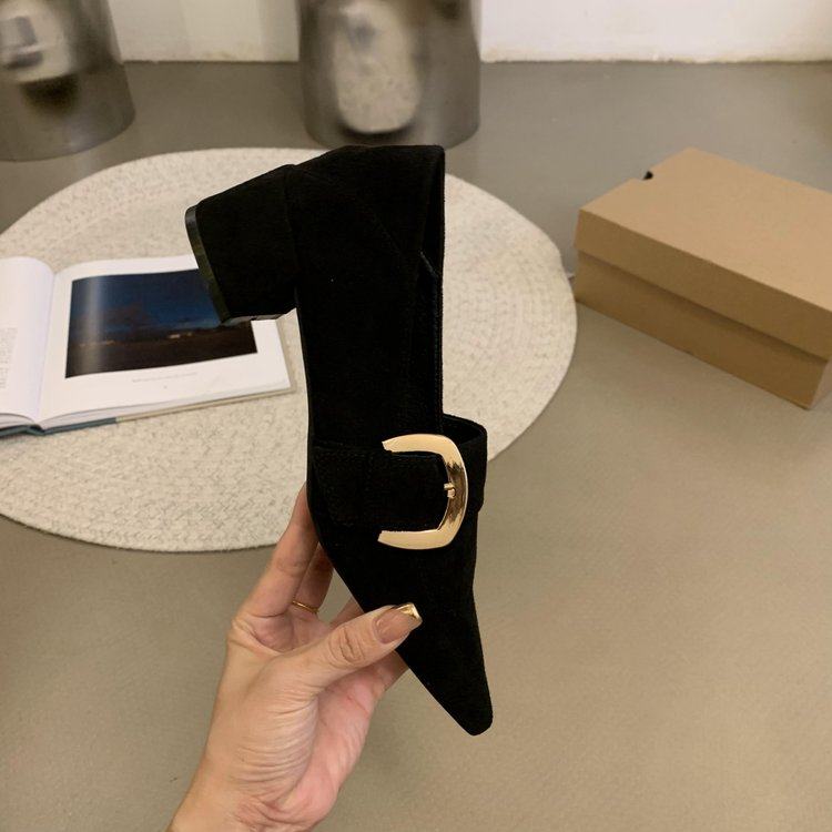 绝美尖头单鞋女2026新款春秋配裙子气质中跟复古英伦风黑色小皮鞋,女鞋,深口单鞋,淘宝优惠券,粉丝福利购,淘宝优惠卷