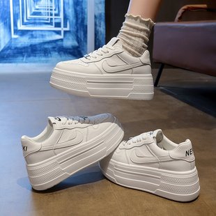 厚底小白鞋 女百搭休闲运动板鞋 2025新款 春秋增高小个子松糕底单鞋