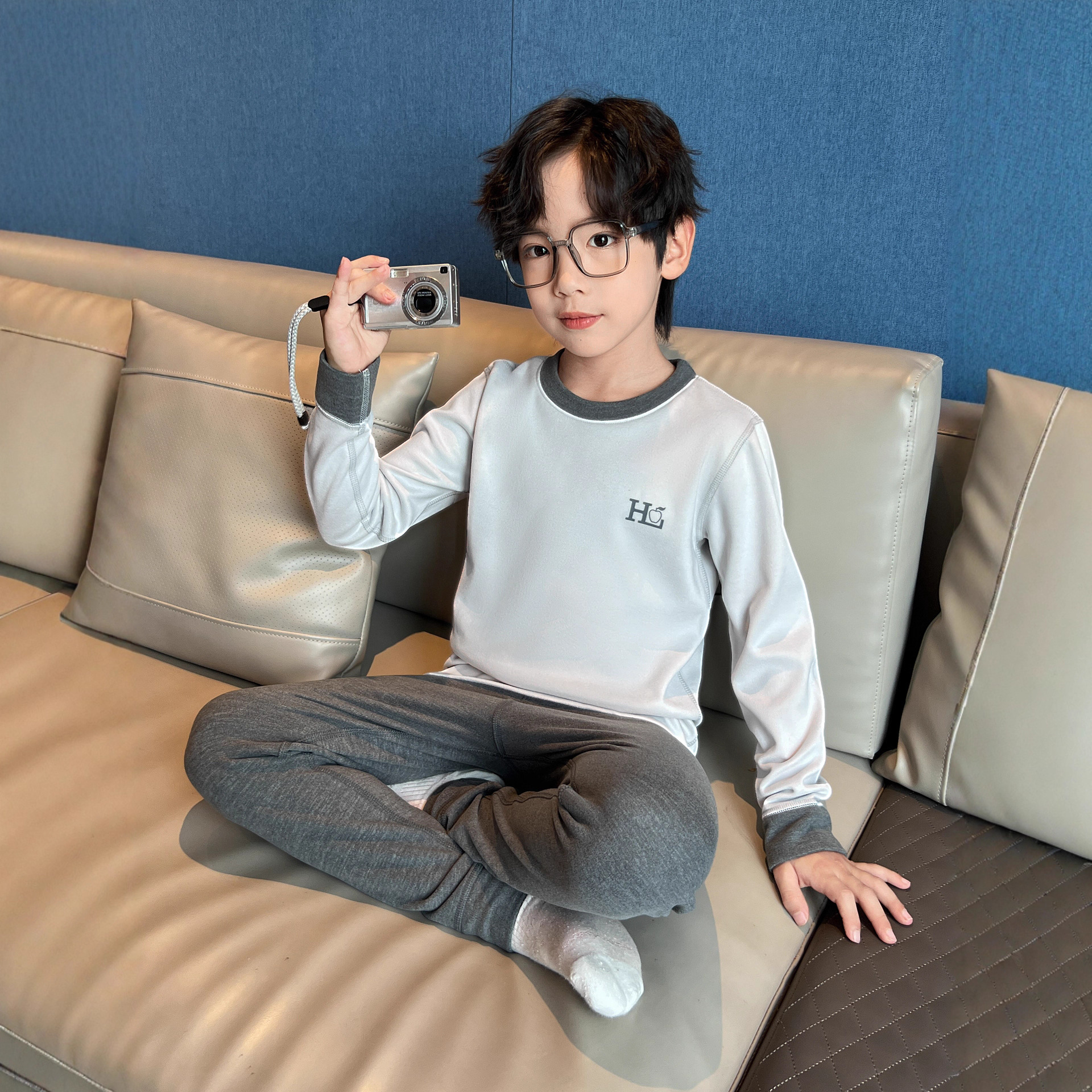 男童秋衣秋裤套装无痕儿童保暖家居服内衣长袖睡衣秋冬款德绒加厚，童装家居服（睡衣），摩比熊