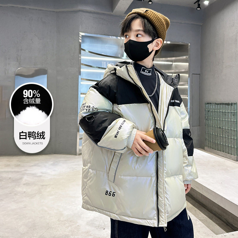 冬季中大男童羽绒服新款童装儿童冬装男孩拼色羽绒服潮流外套痞帅，童装羽绒服，摩比熊