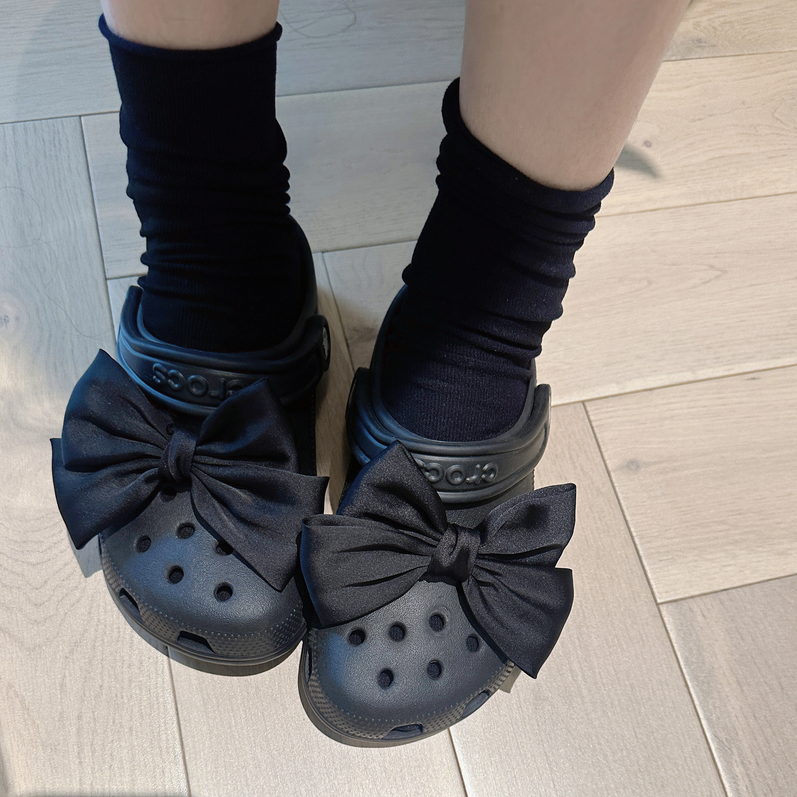 黑色布艺领结蝴蝶结洞洞鞋配饰适配crocs鞋花卡骆驰装饰鞋扣,服饰配件/皮带/帽子/围巾,鞋扣,淘宝优惠券,粉丝福利购,淘宝优惠卷