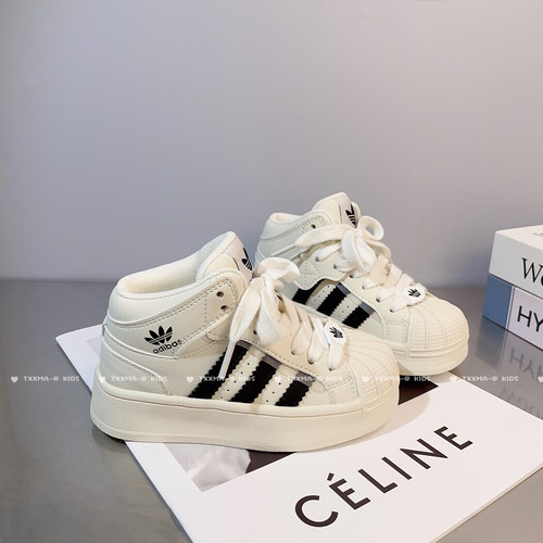 儿童运动鞋真皮高帮板鞋