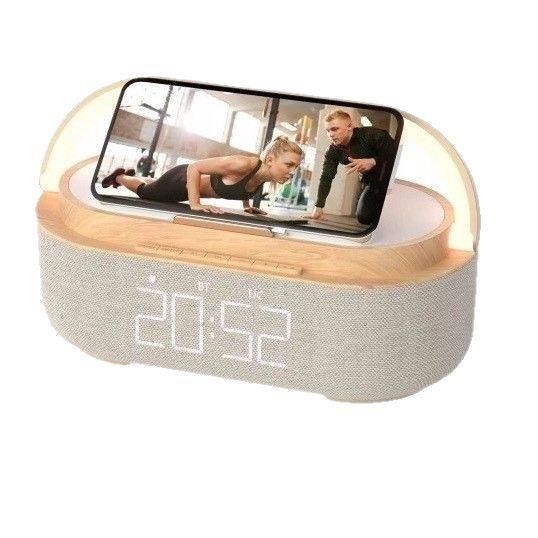 外贸多功能无线充电蓝牙音箱手提式收音机闹钟音响触控夜灯礼物