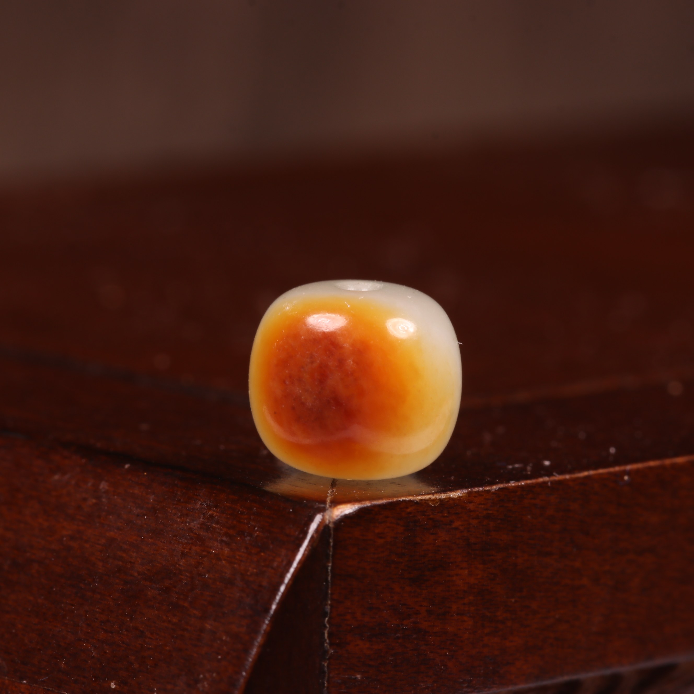 9mm黄沁老型珠新疆和田玉籽料单珠散珠桶珠文玩多宝手串手链配珠