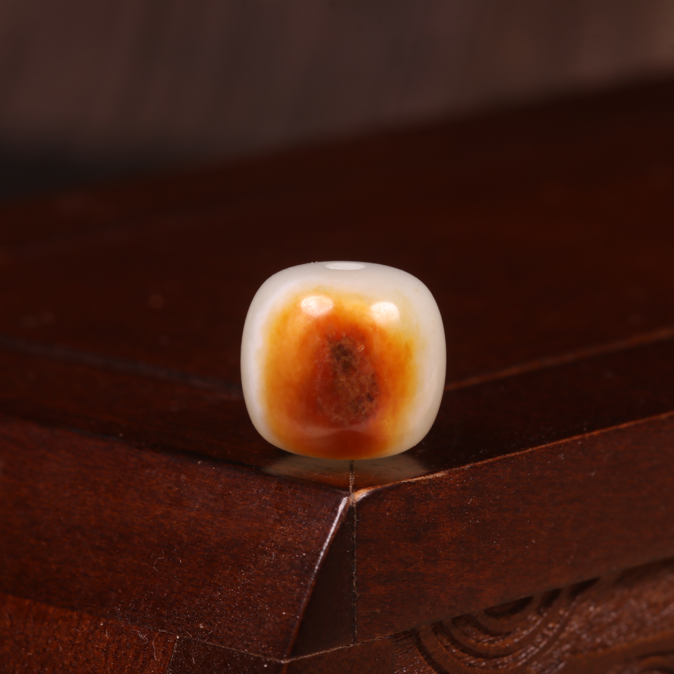 12mm正宗新疆和田玉籽料老型珠黄沁桶珠珠子单珠散珠手串手持顶珠