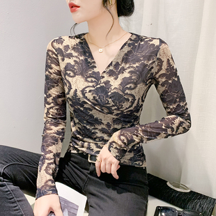 2024新款 打底衫 秋装 T恤洋气印花网纱上衣修身 性感V领交叉长袖 女装