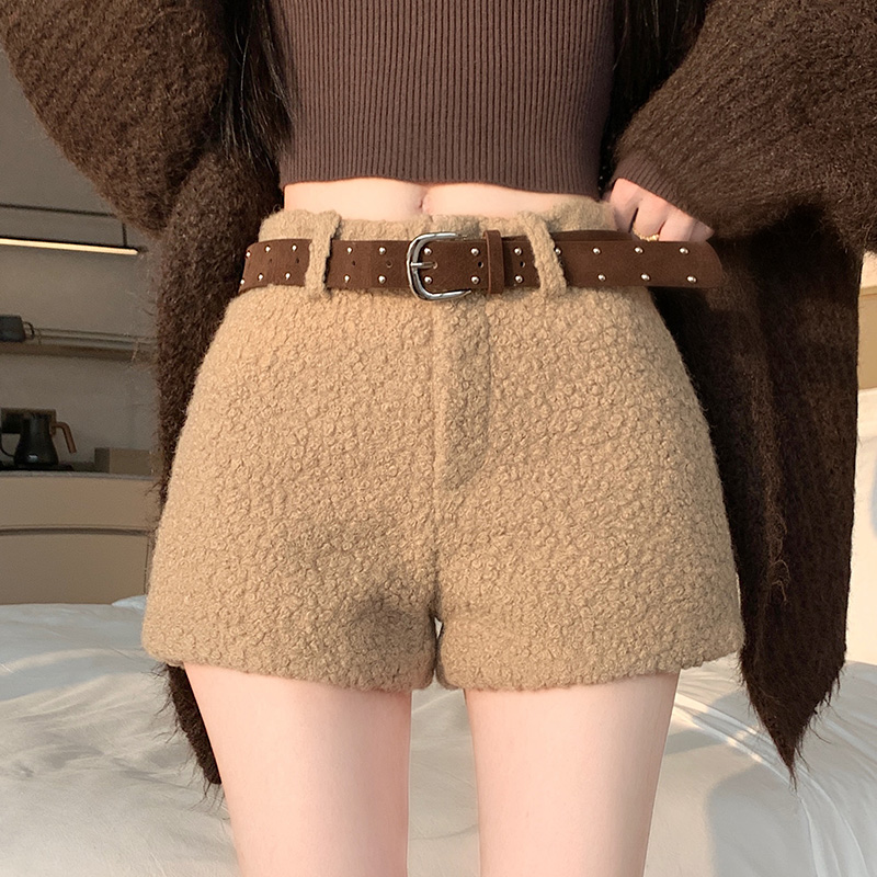 复古美拉德羊羔毛短裤女秋冬小个子百搭显瘦辣妹低腰a字阔腿靴裤
