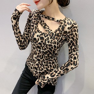 设计感不规则上衣洋气打底衫 新款 2024春装 性感镂空豹纹T恤女长袖