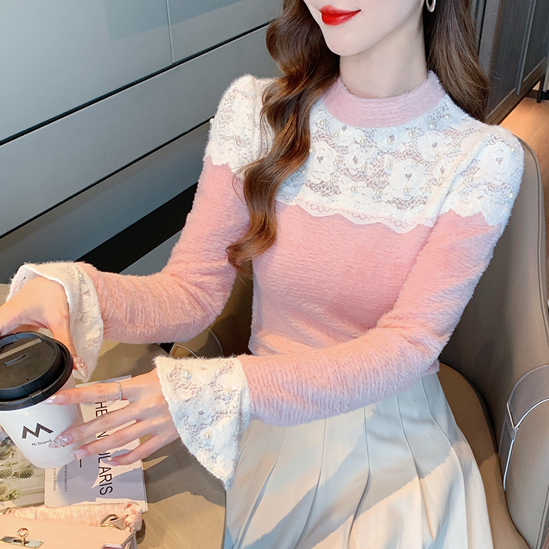 洋气蕾丝拼接镂空钩花打底针织衫女秋冬新款甜美修身长袖上衣毛衣