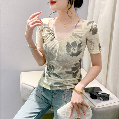 网纱镂空心机上衣性感褶皱V领T恤女短袖夏季时尚印花减龄修身小衫