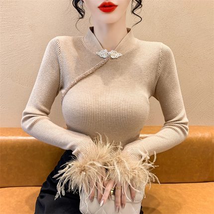 毛毛拼接长袖针织打底衫女秋冬新款高级感新中式盘扣内搭修身上衣