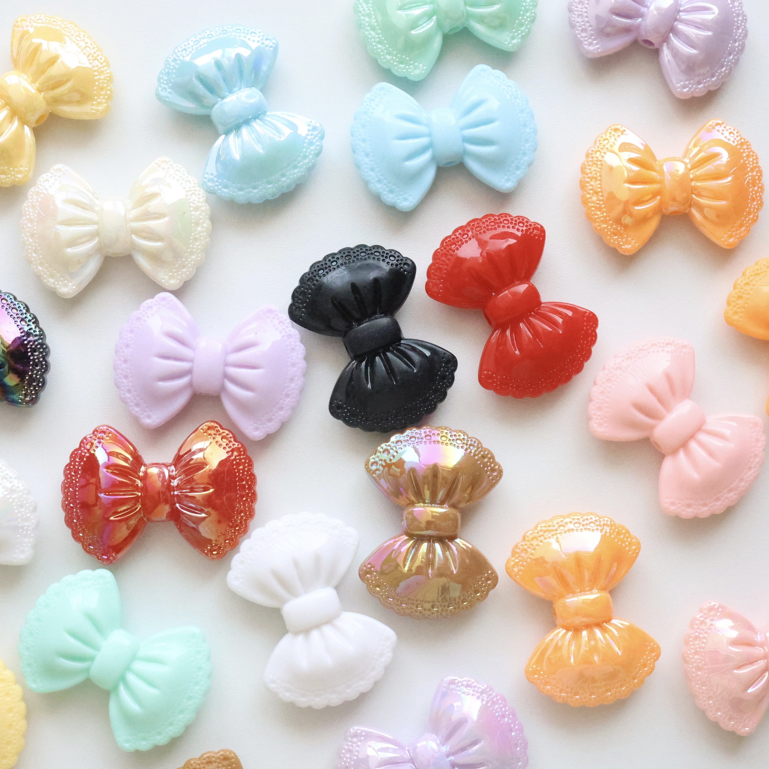 11色镀彩ab/实色芭蕾领结花边蝴蝶结直孔DIY串珠手机链条材料配饰