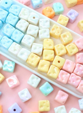 uv炫彩奶酪方块可爱直孔方珠 DIY串珠手机链条钥匙包挂材料配饰