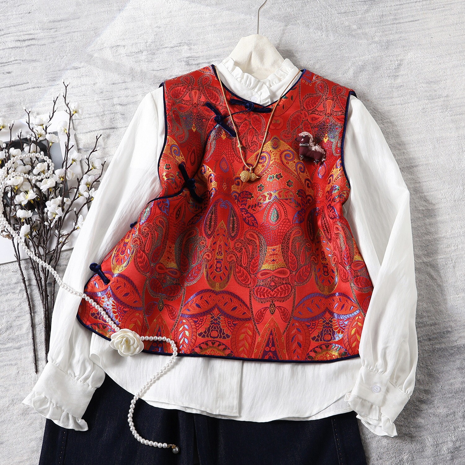 新中式马上有钱唐装马甲2026新款真丝云锦提花国风马甲斜襟坎肩女