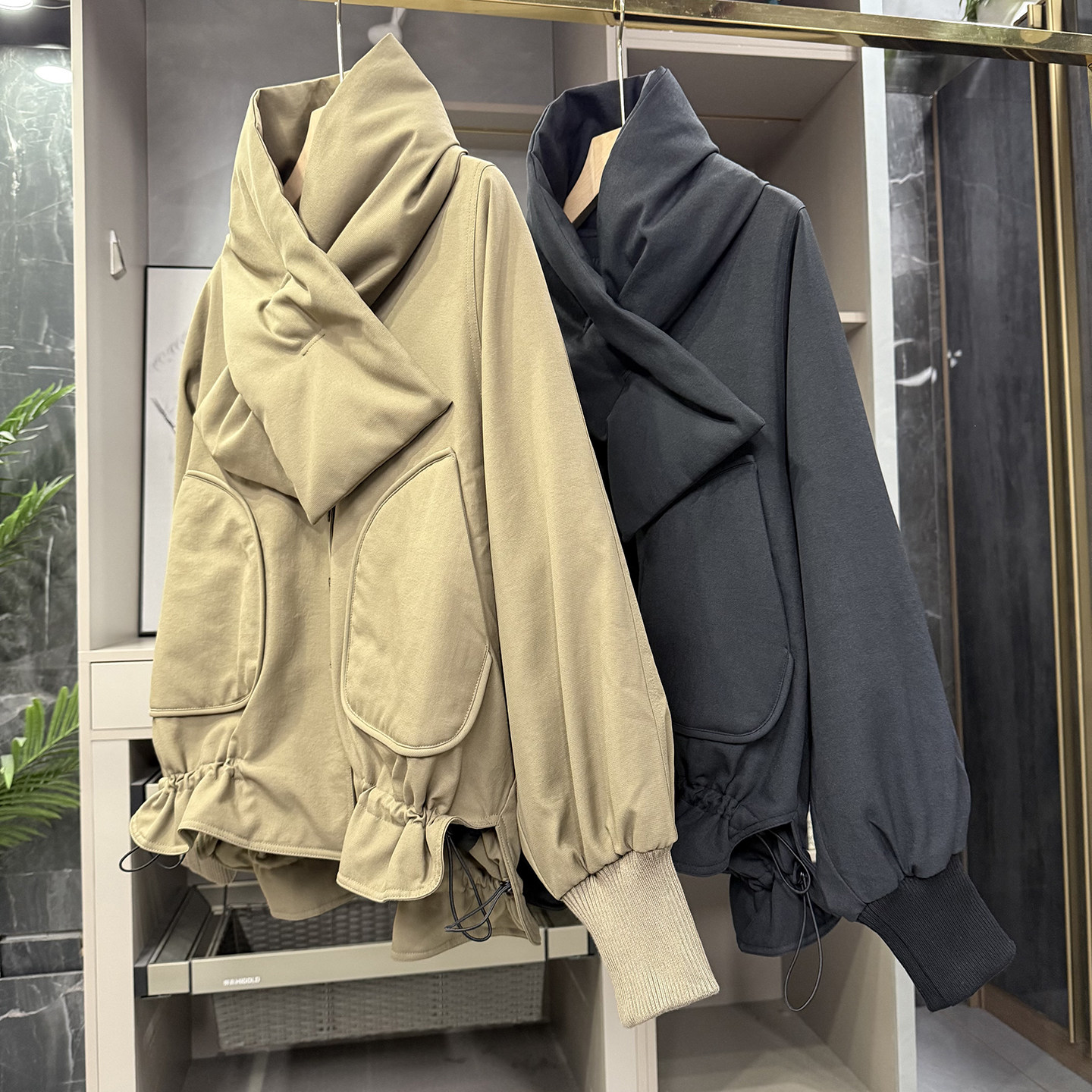 工装风宽松白鹅绒羽绒服围脖外套