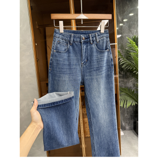 Q货!谁穿谁是九头身!修身微弹莱赛尔牛仔微喇裤女 M338097~JS