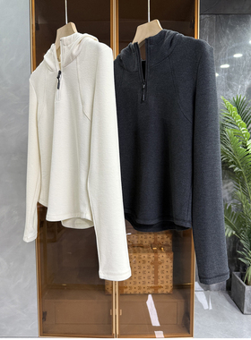 N货！温暖显瘦并存！修身加绒羊毛连帽半开领卫衣女    M02364~ME