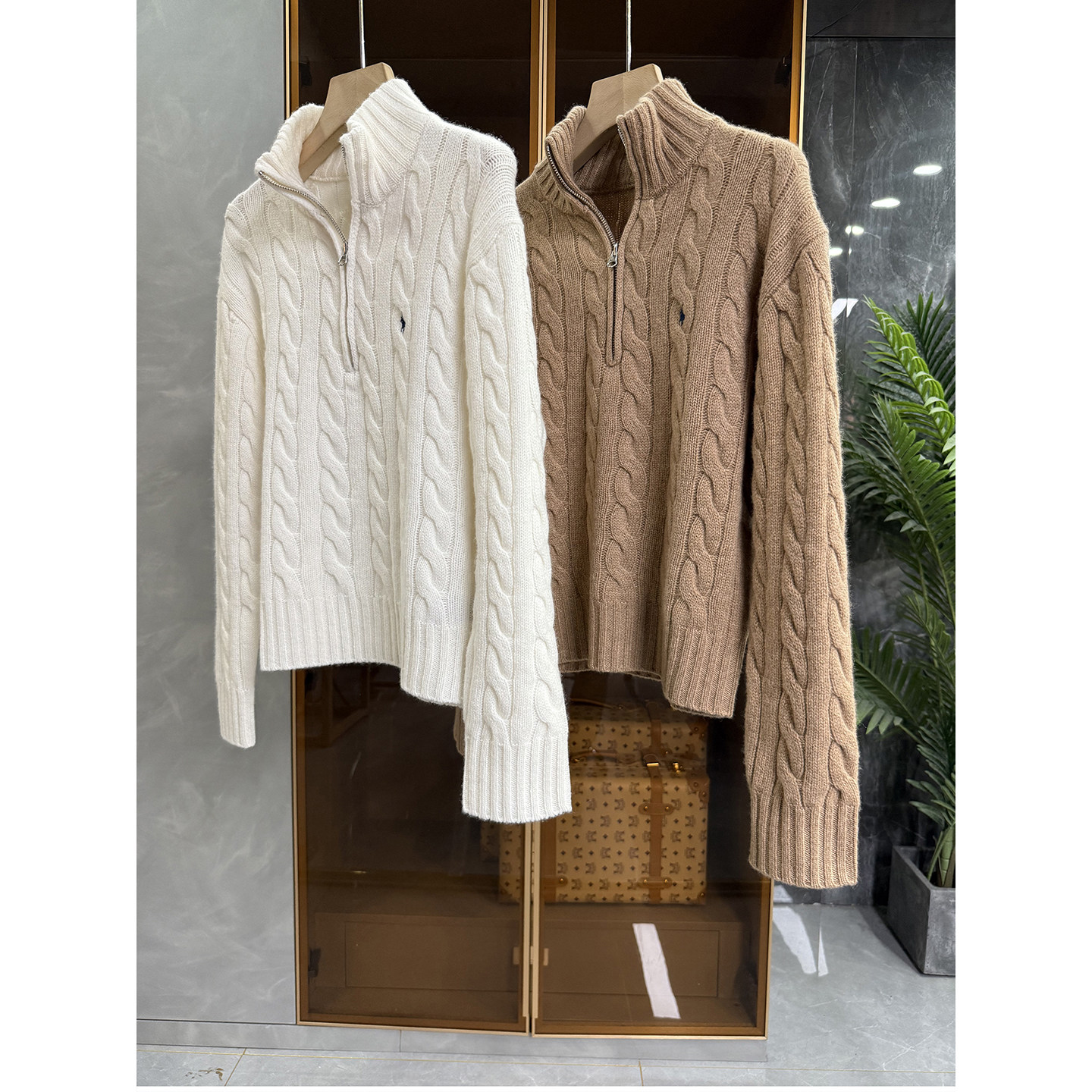 氛围感拉满的复古单品！羊绒羊毛麻花半拉链针织毛衣女  DR881~ME