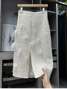 清仓不予退换 亮片羽毛前开叉半身裙女C2802 M@3迷人大女主气场