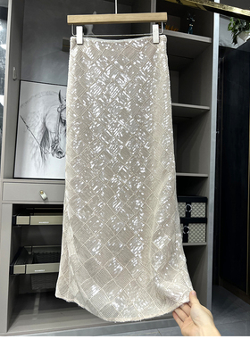 jue美气质货！稳占C位！高腰亮片包臀A型半身裙女  C2768~ZY