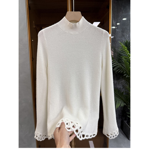 镂空羊绒小立领长袖针织打底衫